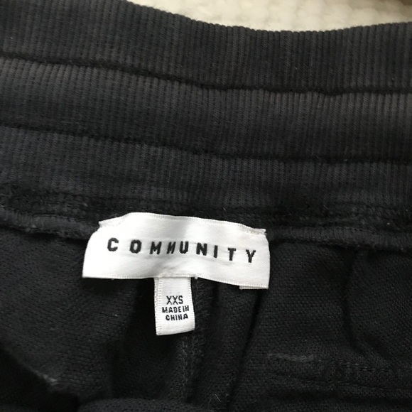 Aritzia joggers - Picture 3 of 4